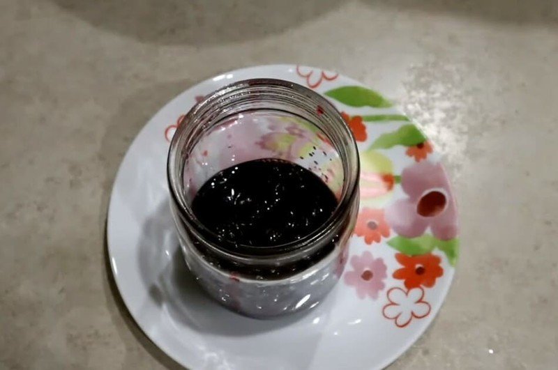 Варенье из чёрной смородины пятиминутка стаканами