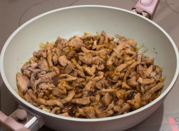 Салат мясо говядина грибы шампин цены обжарить орехи