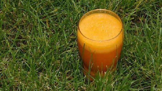 Как приготовить морковный сок на зиму в домашних условиях, видео