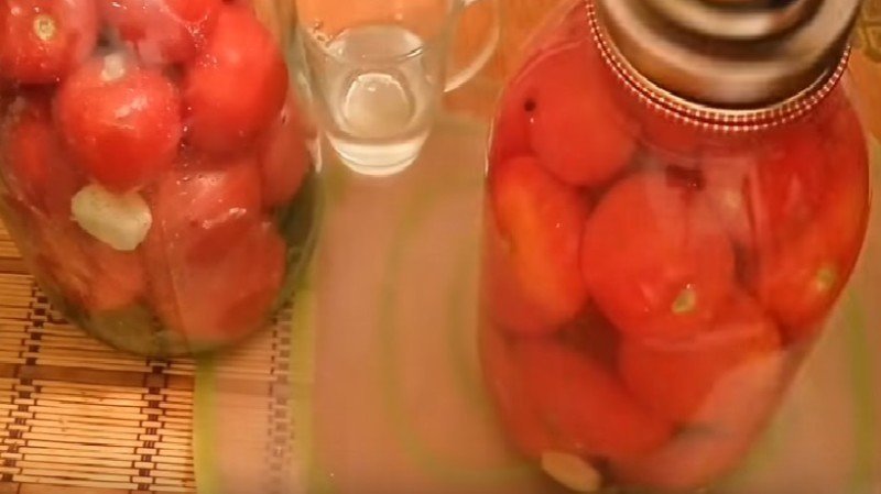 Маринованные помидоры на зиму