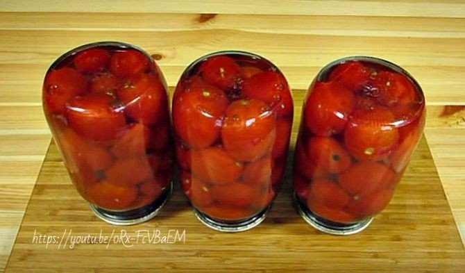 Маринованные помидоры на зиму в литровых банках