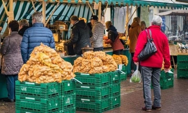 Оренбургский картофель на рынке осенью этого года