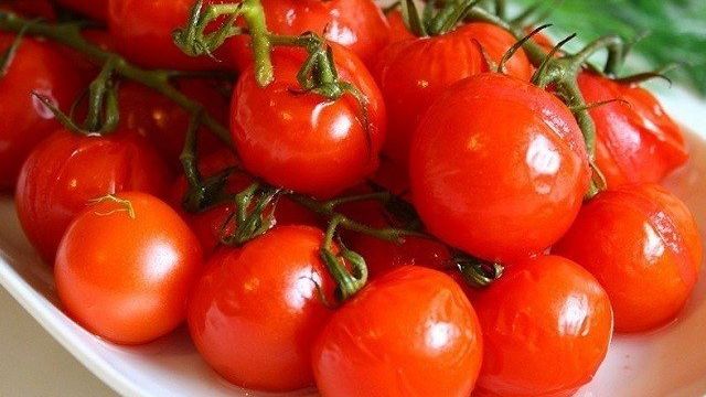 Готовим маринованные помидоры черри на зиму по самым вкусным рецептам