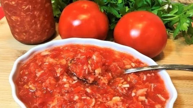 Хреновая закуска — 3 простых рецепта приготовления хреновины с помидорами
