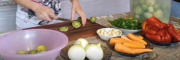 Зелёные помидоры на зиму рецепты маринованные с чесноком