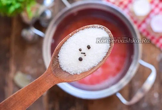 Огурцы по-грузински на зиму с томатной пастой