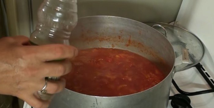 Лечо из болгарского перца и томатного соуса краснодарский
