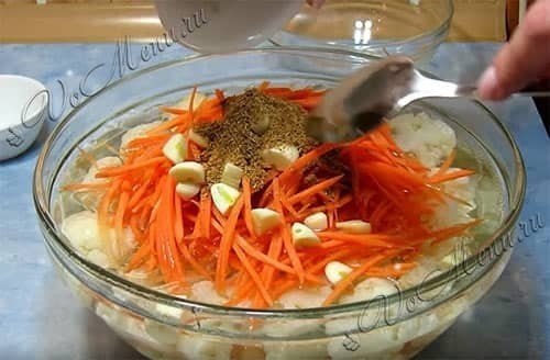 Капуста с приправой для корейской моркови