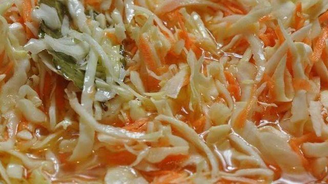 Как приготовить дома капусту по-корейски на зиму