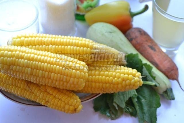 Вареная кукуруза в казанке
