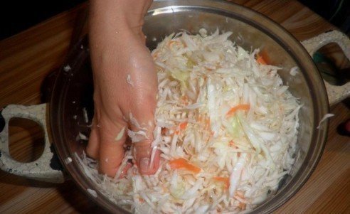 Квашеная капуста с тмином и морковью