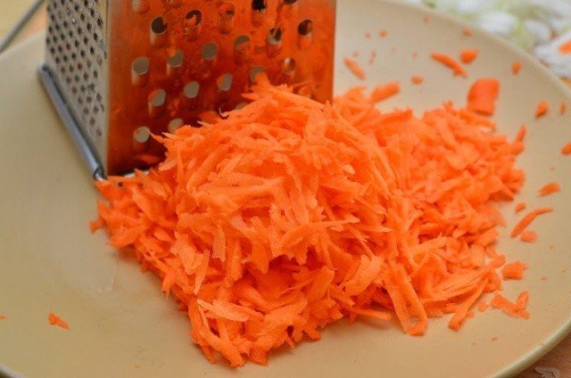 Шинкова на морковь на крупной терке