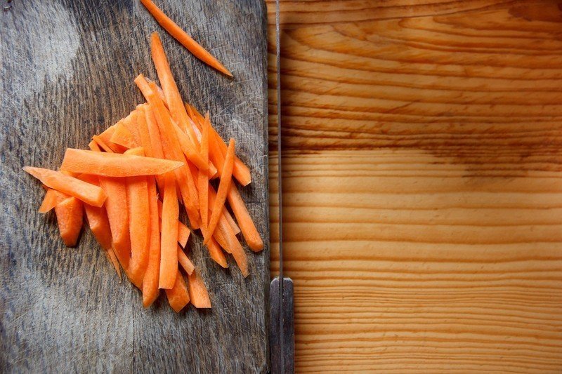 Форма нарезки моркови соломка