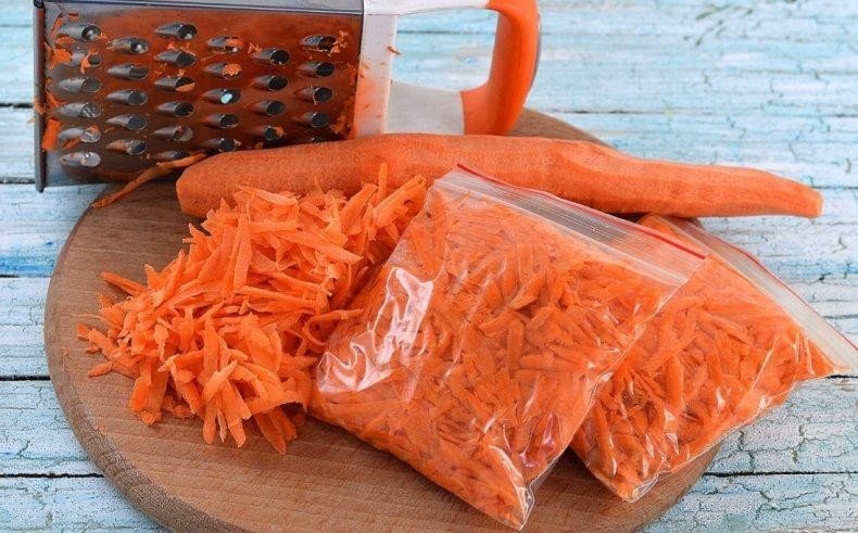 Сколько хранится морковь в холодильнике